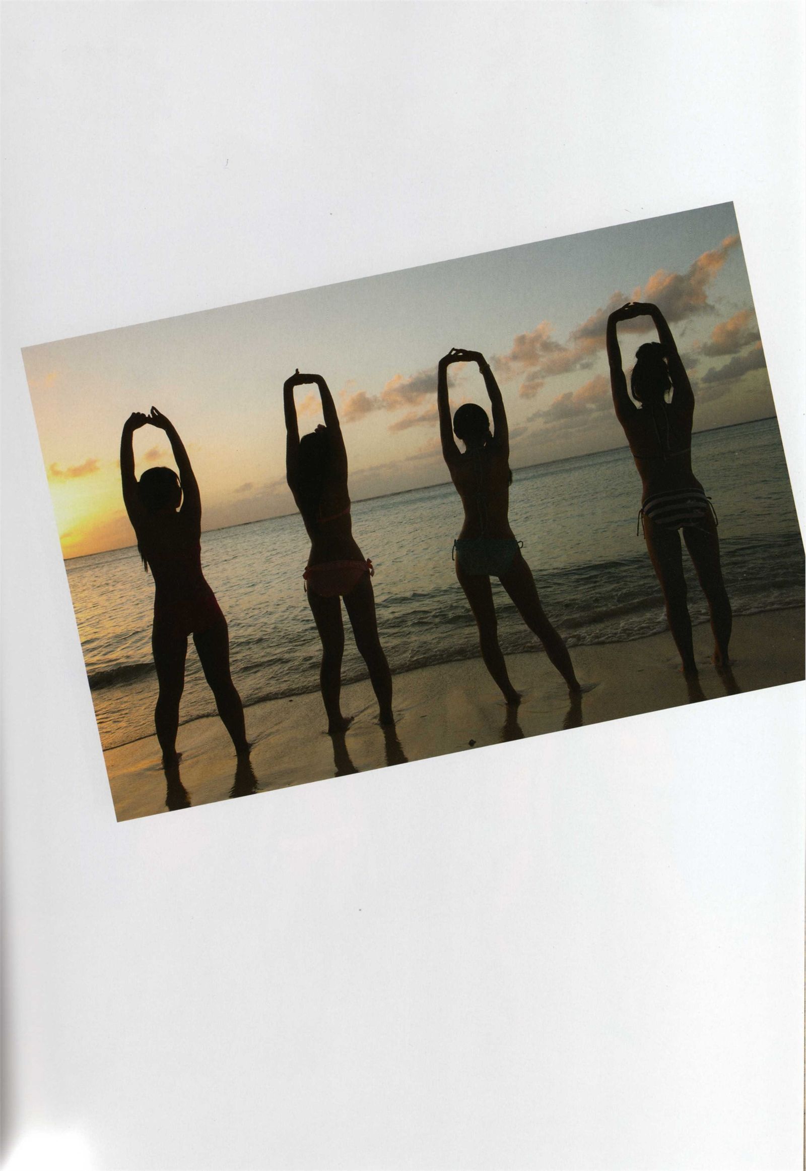 [PB写真集] Watarirouka Hashiritai 日本性感MM美女写真